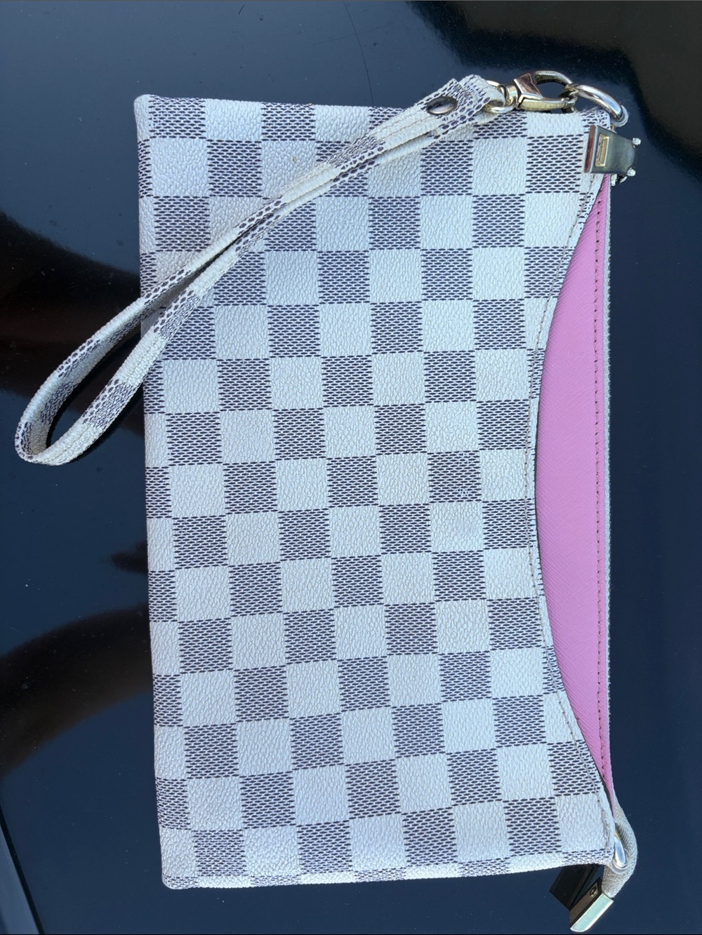 Designer-Style White Checkered Wristlet with Pink Trim